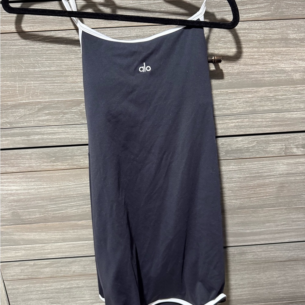 Alo yoga halter dress size small black with white trim